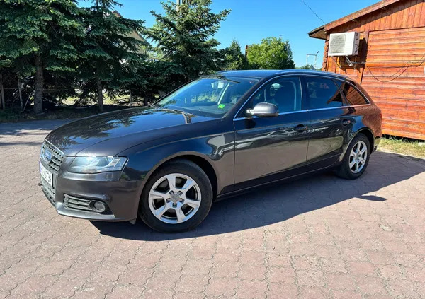 samochody osobowe Audi A4 cena 31900 przebieg: 209000, rok produkcji 2011 z Radom